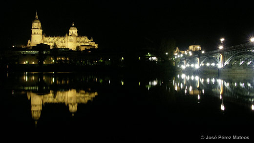 Salamanca en la noche